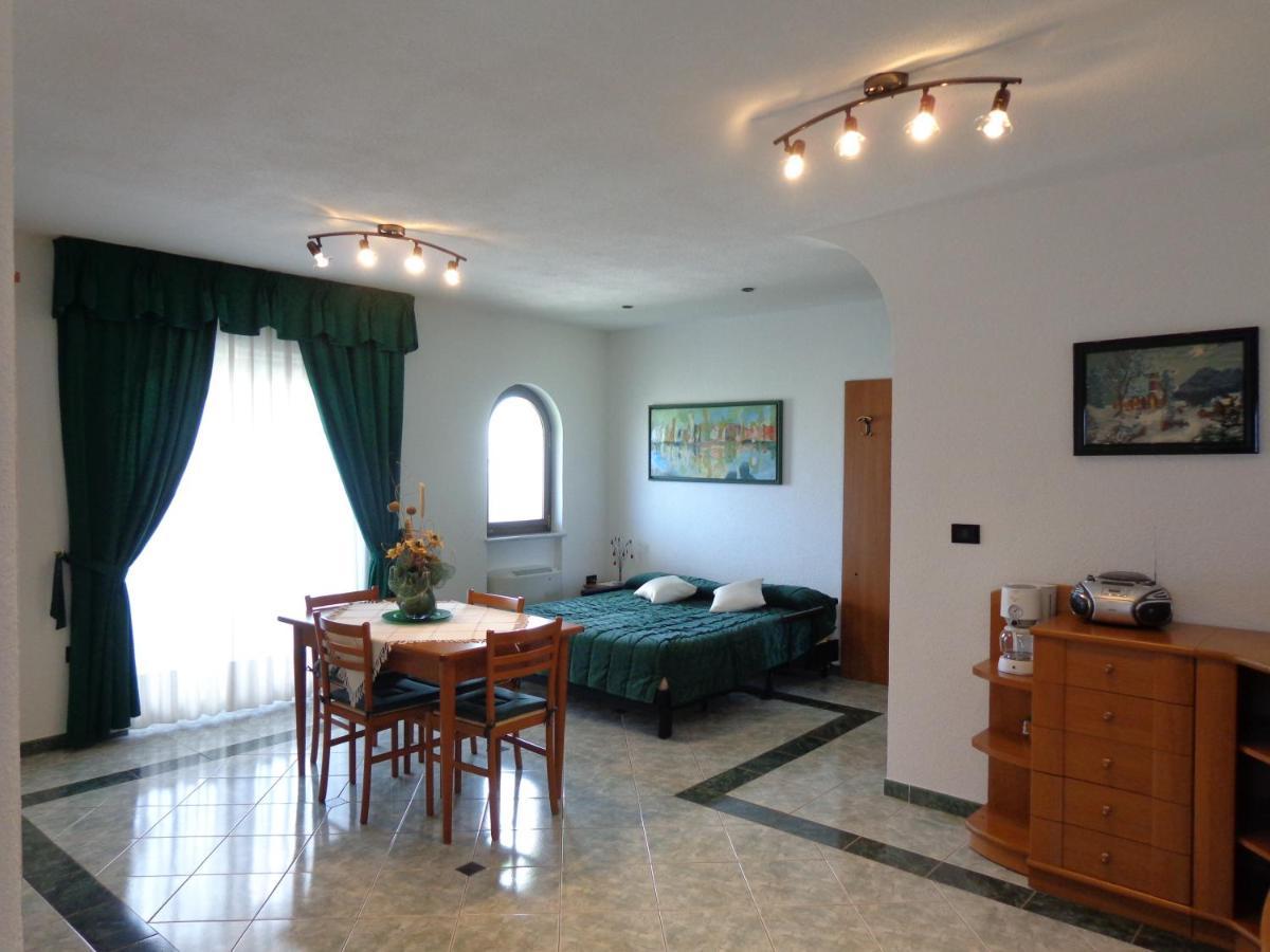 Apartmens Alenka Rovinj Ruang foto