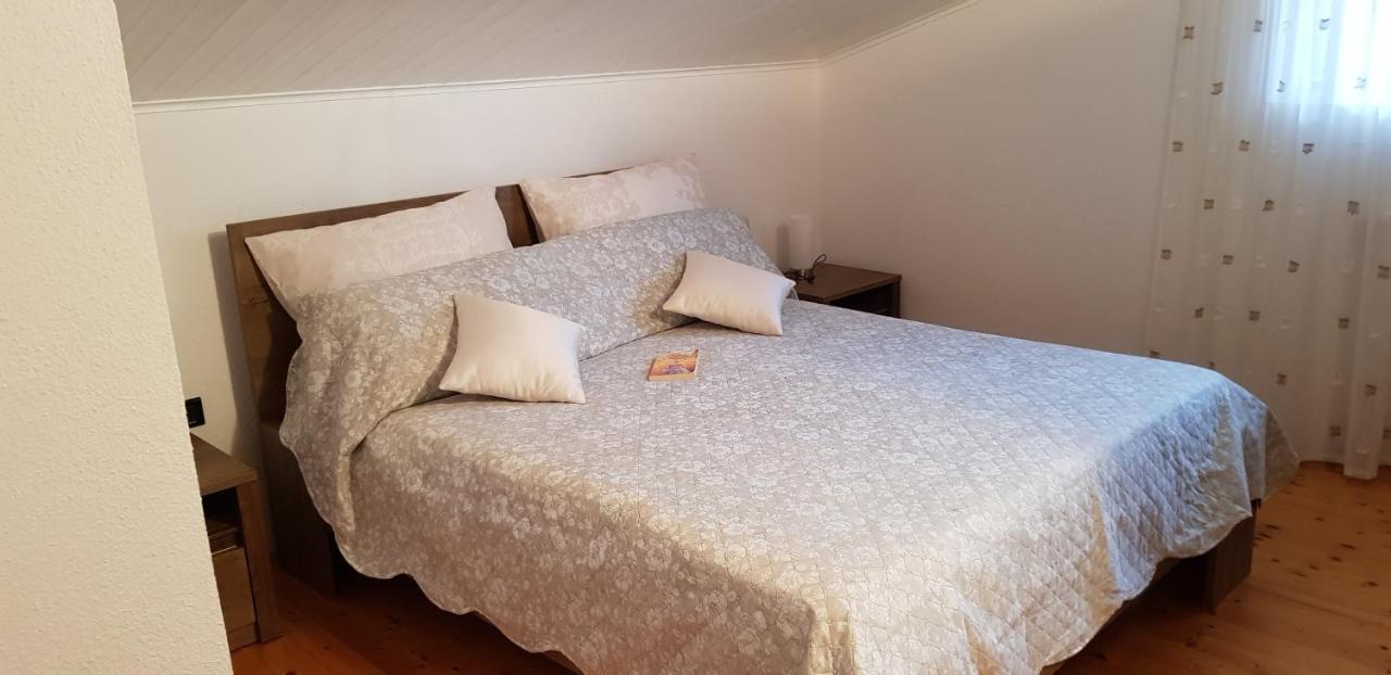 Apartmens Alenka Rovinj Bagian luar foto